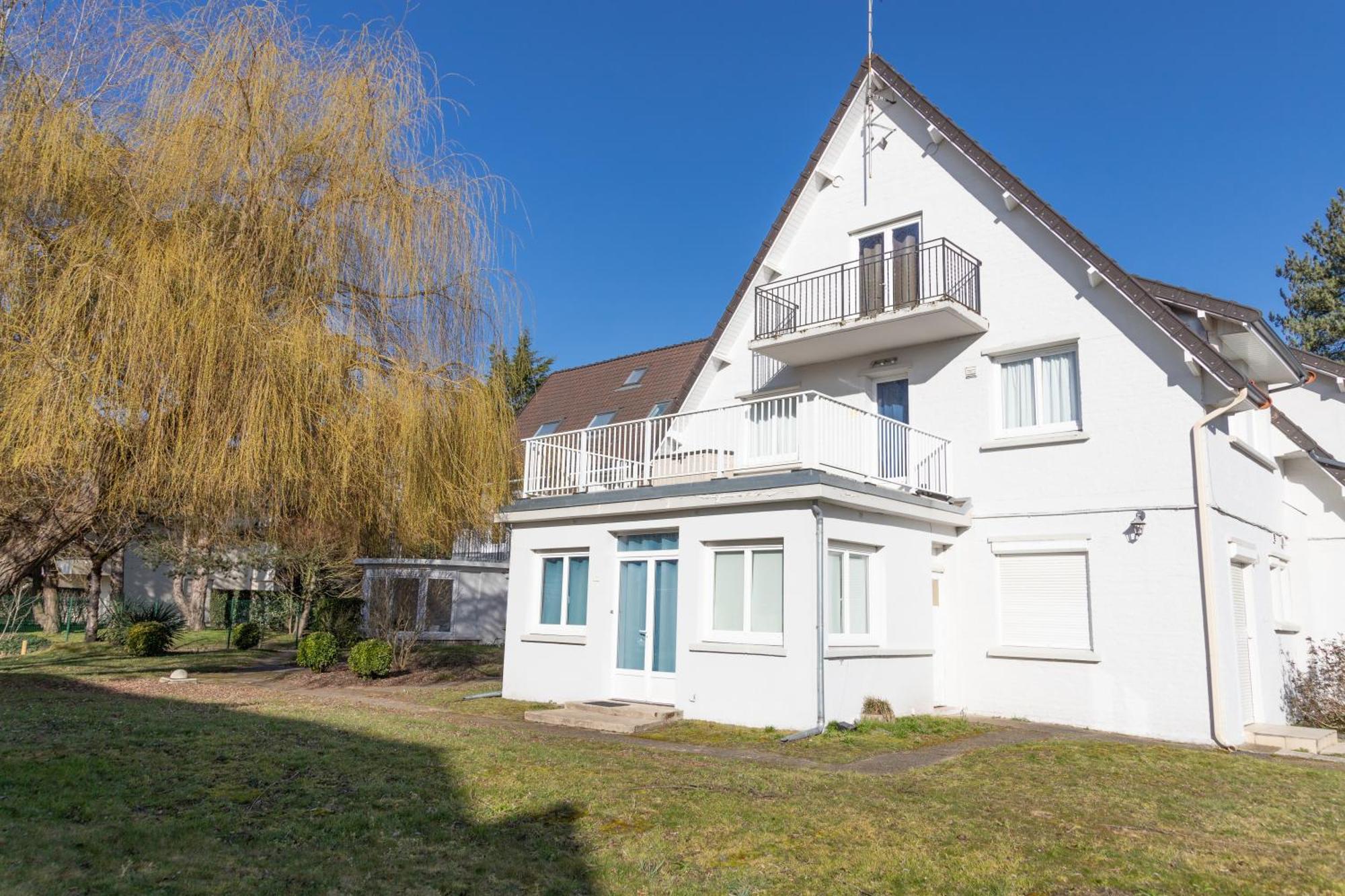 Residence Grand Jardin Attenant Tennis, Mini Golf, Sauna, Petanque Cucq Rum bild
